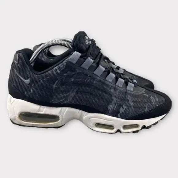 Camo Nike Air Max 95 Taped Black Nike Shoes Nikeairmax95 Premium